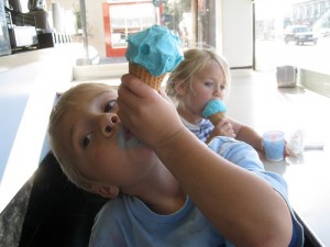 Will & Sylvie Eating Ice Cream